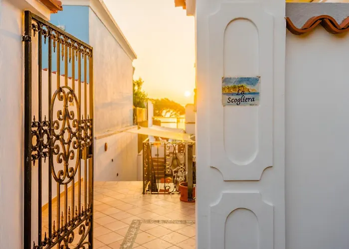 Casa Vacanza La Scogliera